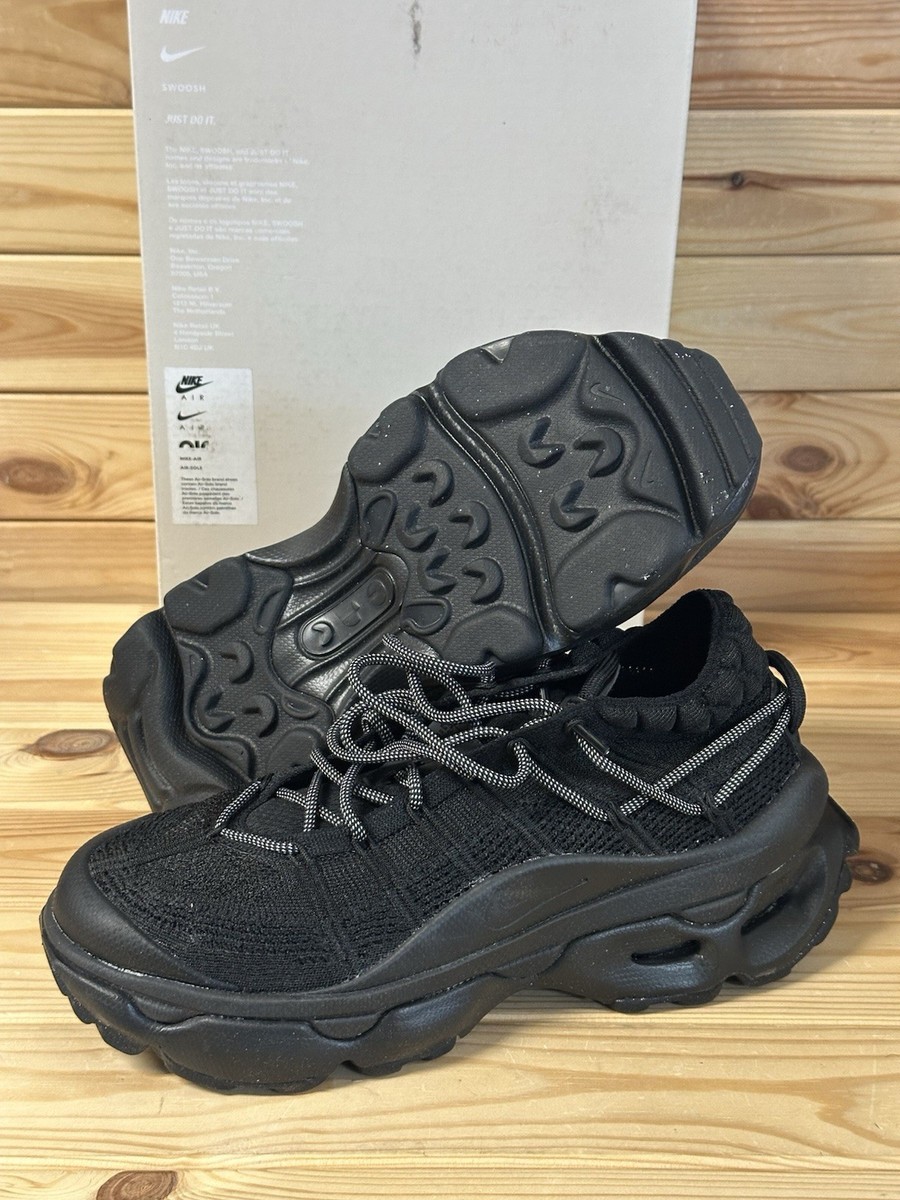 Nike Air Max Flyknit Venture Black Metallic FD2110-005 Nike Air Max Flyknit Venture Black Metallic FD2110-005