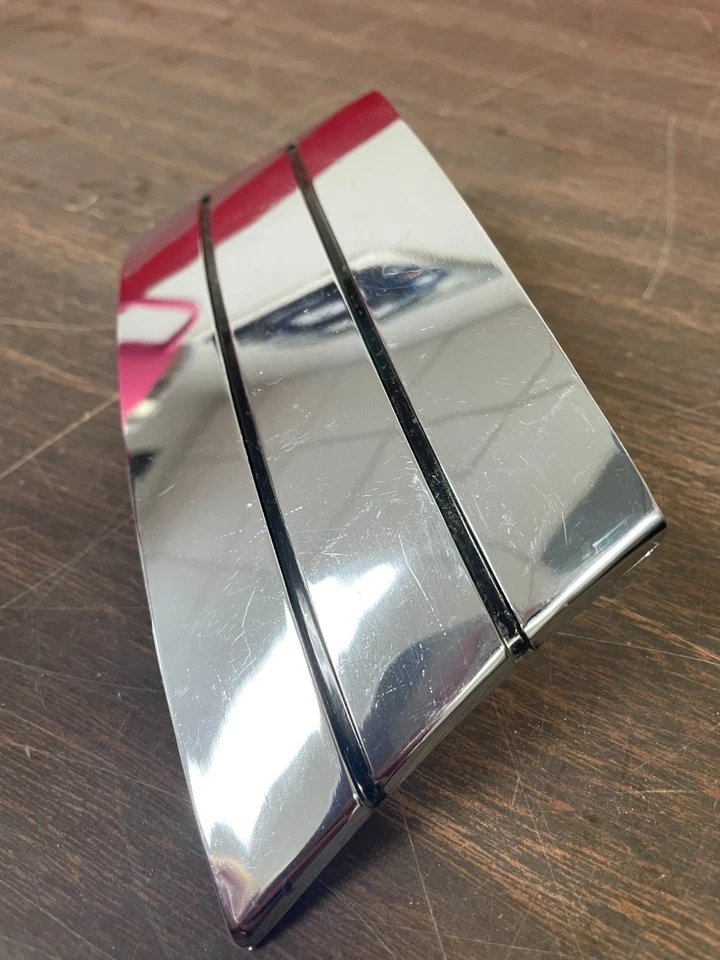 Pontiac Chieftain 1950 guardabarros delantero derecho luz de estacionamiento extensión moldura nos 725 Foto 3 de 4