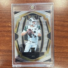 Panini 2018 Select Football Sam Darnold Rookie Premier Level #107 Jets NFL Card. rookie card picture