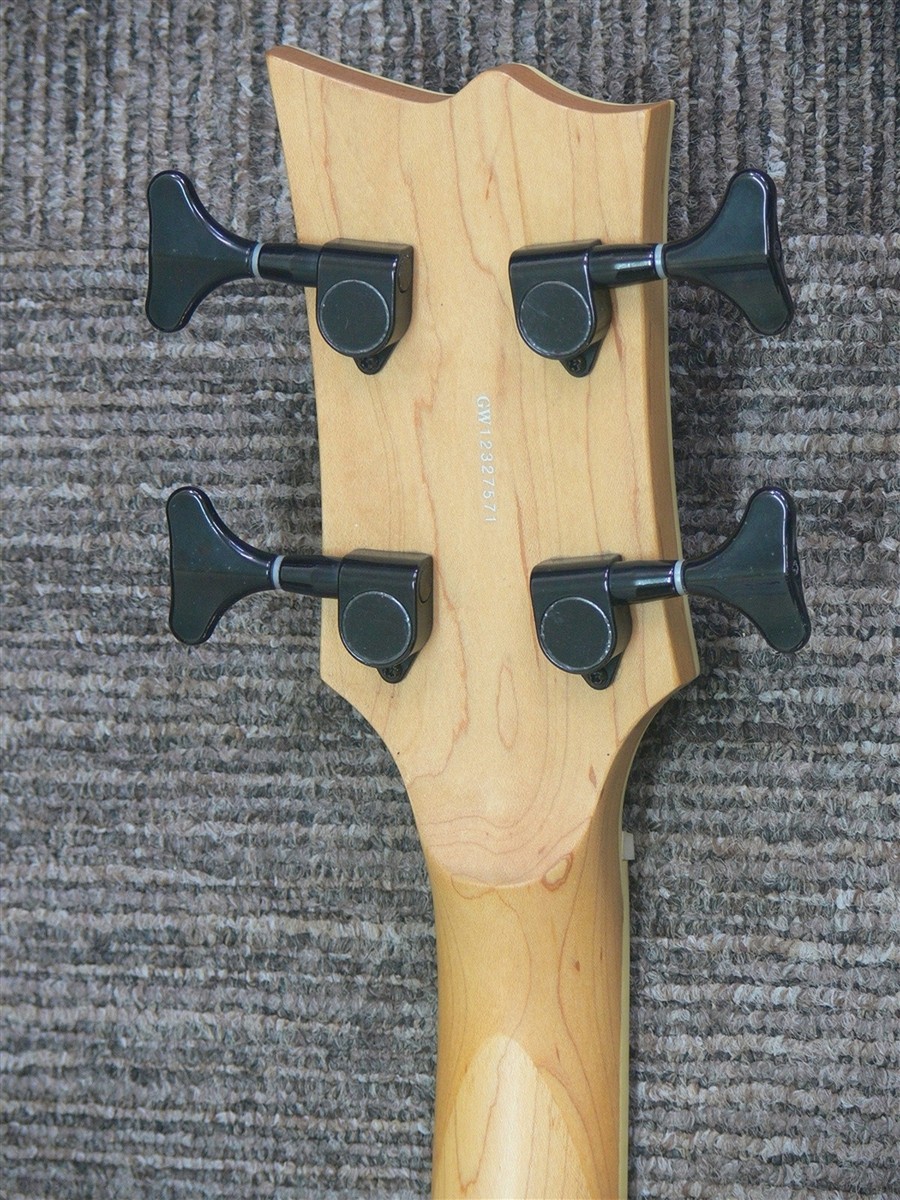 GrassRoots Viper Bass G-VP-46B Vintage White Used 2000 Alder Body