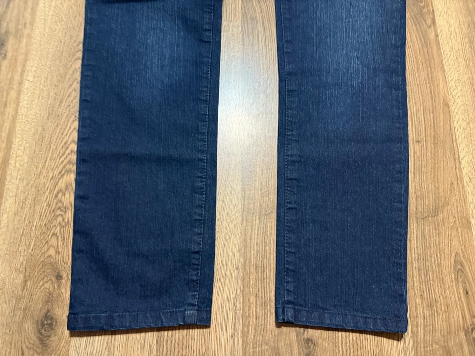 Common Genes Jeans, Women's Size 10, Blue, Denim, Straight Leg, Dark Wash NWT - Image 3 of 4