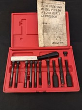 Snap-on Steering Wheel Puller And Lock Plate Depressor Set Cj131 Snap-on Steering Wheel Puller And Lock Plate Depressor Set Cj131