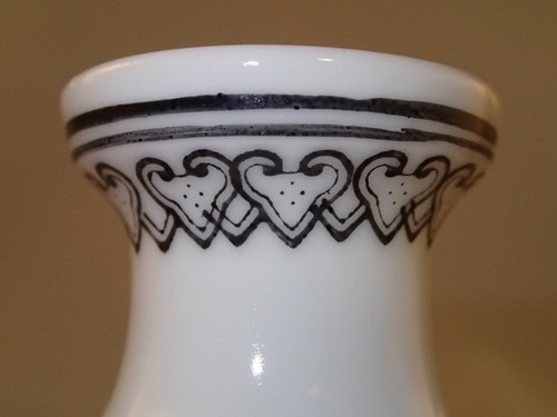 Vintage Chinese Famille Rose Flowers Bird Porcelain Vase Hand Painted - 4.25"H - Picture 11 of 15