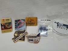 1 Lot Vintage United Airlines Tulip Employee Pins