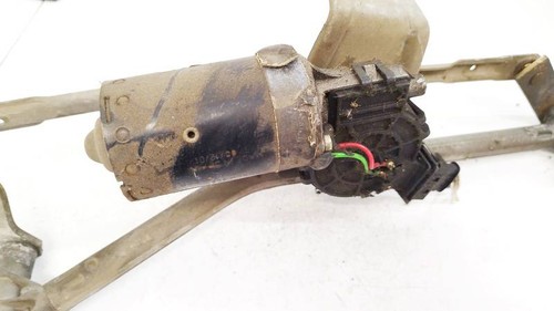 0390241360 vorne Scheibenwischermotor Teilenummer  Peugeot 206 DE2566876-97