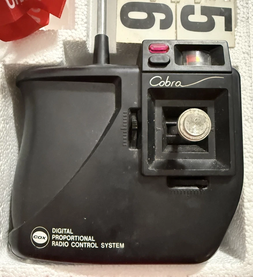 Cobra Cox Digital Proportional Radio Control System 72mHz Aircraft ONLY - Image 3 of 4