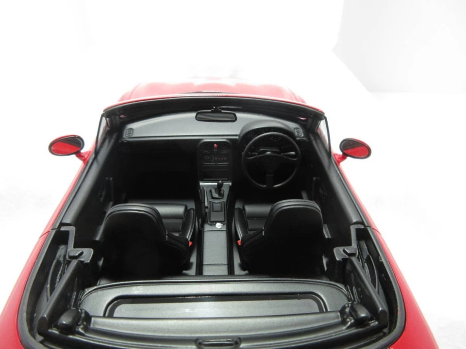 1:18 Kyosho Samurai Mazda Eunos Roadster NA Red MX-5 Miata Resincast Model Car - Image 4 of 4