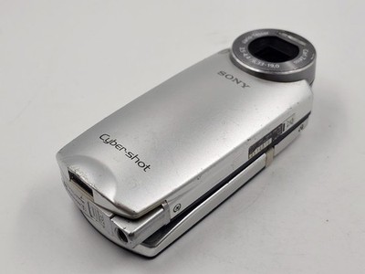 【希少 動作品】SONY Cyber shot DSC-M2 縦型　回転型 Sony Cyber-shot DSC-M2 5.1MP Digital Camera - Silver for sale