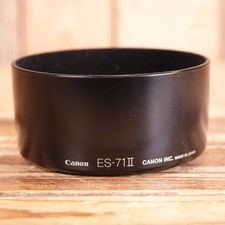 Used Canon ES-71II Lens Hood