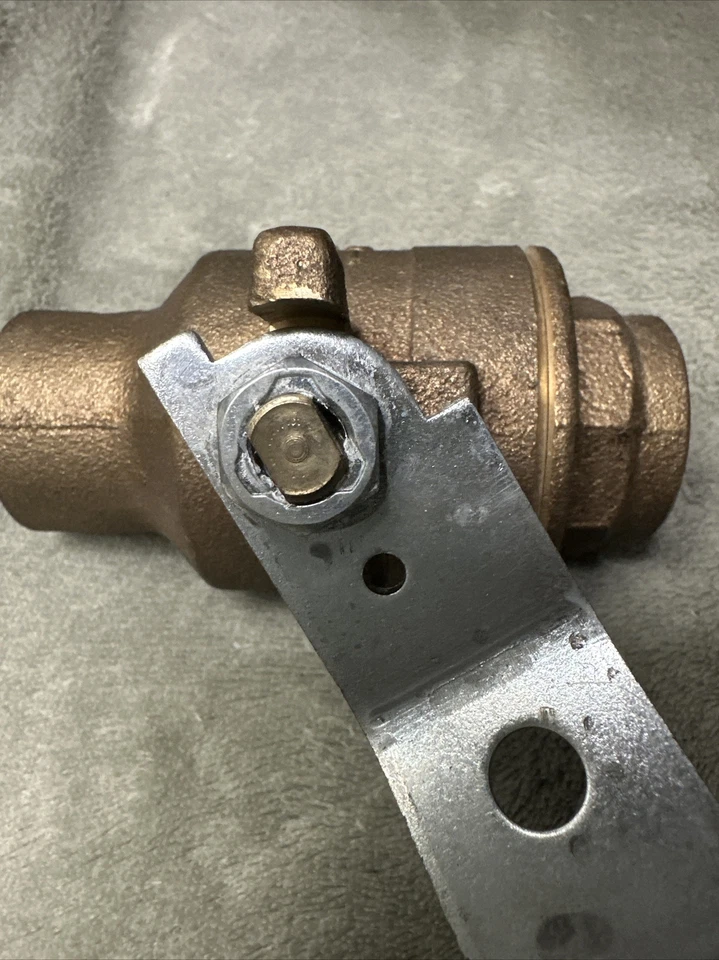 Grinnell Brass Ball Valve Isolation 1” Solder 150 SWP 600 WOG - Image 2 of 4