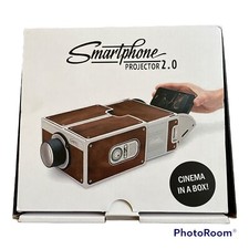 NIB Luckies Smartphone Projector 2.0 Movie Cinema In A Box