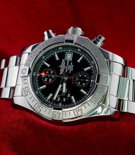 Breitling Avenger II 43mm A133811 Chronograph - Full Set Box & Card, Extra Strap