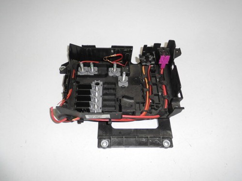 Original VW Touareg 7L SICHERUNGSKASTEN FAHRERSITZ VORNE LINKS 7L0937548