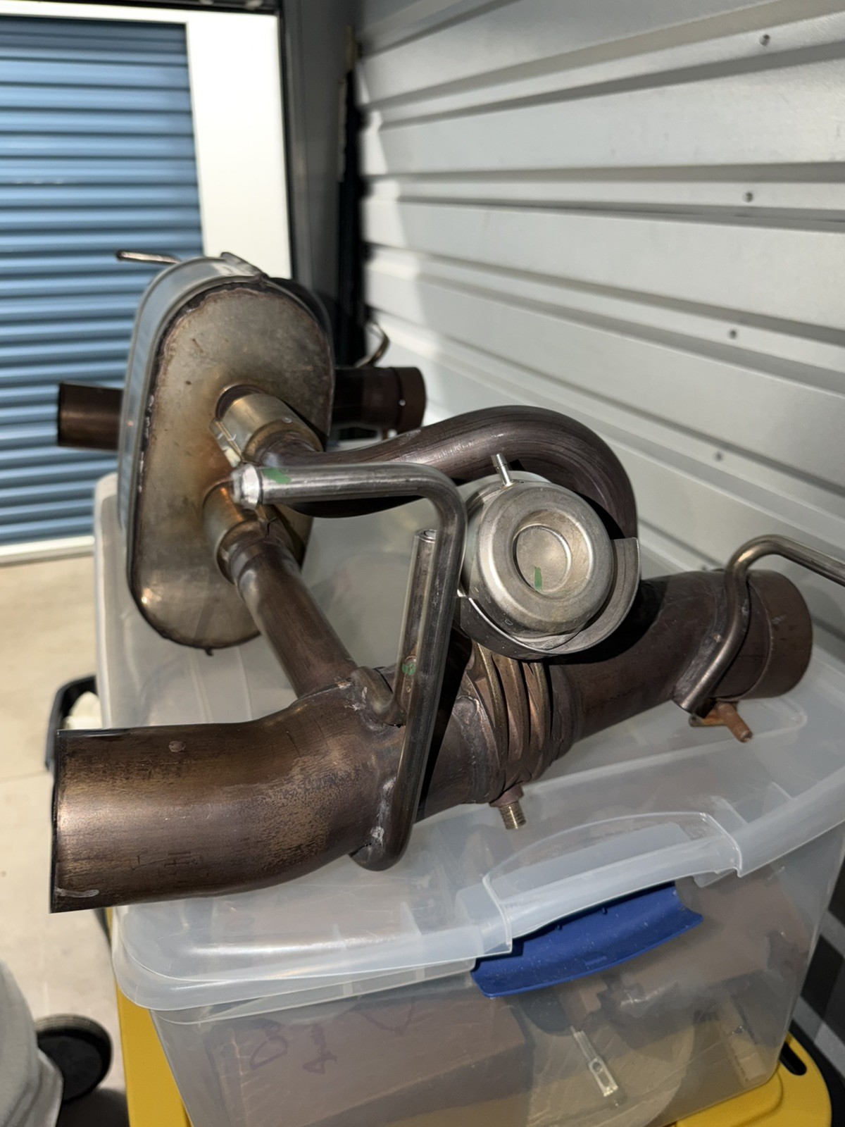 Ferrari 488 Catalytic Converters And Center Muffler Exhaust OEM Original  