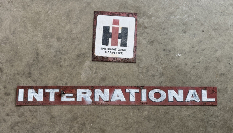 International Harvester IH Logo International Metal Sign Plate, Red/White/Black