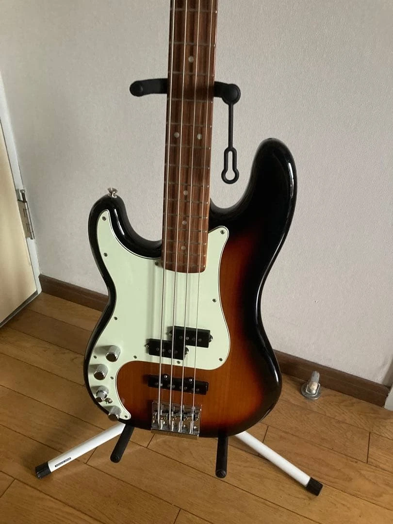 Fender Precision Bass Left-Handed Electric Bass Guitar Bass