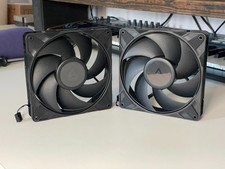 Image of ARCTIC P14 Pro PST 140mm PWM PC Case Fan x2
