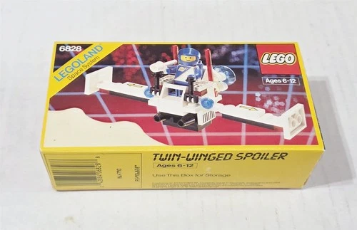T-161 MINT SEALED VINTAGE LEGO #6828 TWIN WINGED SPOILER SHIP