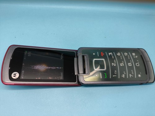 Motorola Gleam Red (Unlocked ) Mobile Phone - Picture 2 of 5