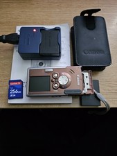 Canon Digital IXUS i / Powershot SD10 4.0MP Compact Digital Camera in Bronze