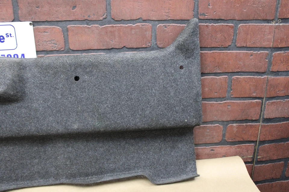 2009 - 2023 道奇挑战者 SRT8 后端后备箱货物盖板地毯原始设备制造商 — 第 4/4 张图片