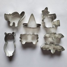 Halloween Cookie Cutters Small 7-Piece Aluminum