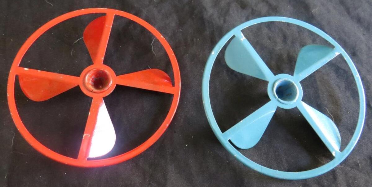 VINTAGE FLYING TOP TOY KYY Japan Metal Tin Set Lot Box VINTAGE FLYING TOP TOY KYY Japan Metal Tin Set Lot Box