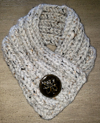 womens BULKY THICK NECK WARMER one size WINTER LARGE BUTTON TRIM NICE!
