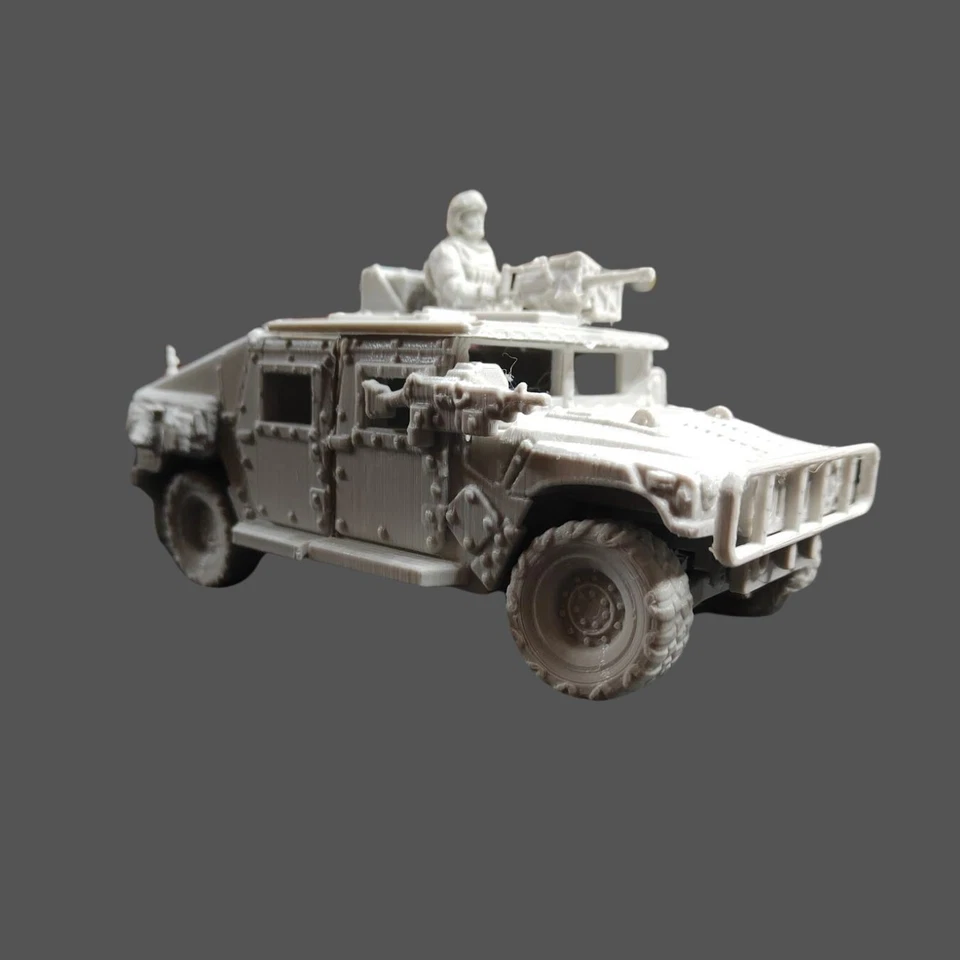 American Humvee 1:35 scale Models Kits WW2 DIY - Image 4 of 4