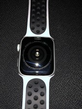 Apple Watch Series 4 Nike  44mm Aluminum Ceramic Case With GPS and Nike Sport