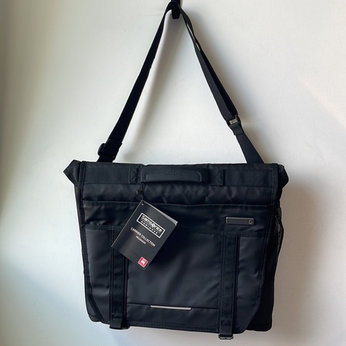 バッグ SAMSONITE LEVERAGE MESSENGER BAG Samsonite Leverage Messenger Bag – Luggage Online