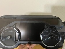 2018 Ford F-350 Super Duty Oem Instrument Cluster Speedometer Jc3t-10849-ue 251