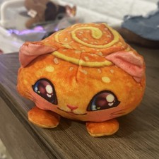 Cookeez Makery Baked Treatz Cinnamon Roll Scented Orange Cat 9" Plush Toy