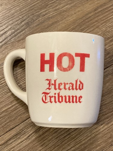 Vintage Rare Herald Tribune Newspaper Ceramic Coffee Mug Cup 1960s New York USA!