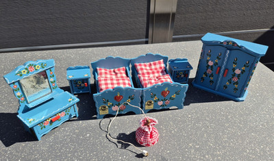 Bauern Malerei Schlafzimmer Holz Puppen Stuben Möbel Tölzer Rose Dora Kuhn Siso