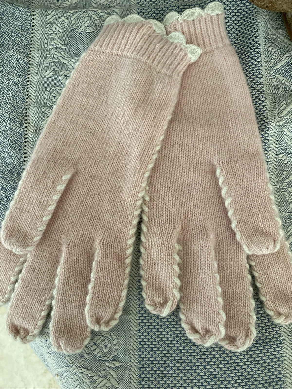Cashmere Blend Gloves Women's Pink White Stitching Soft Warm New
