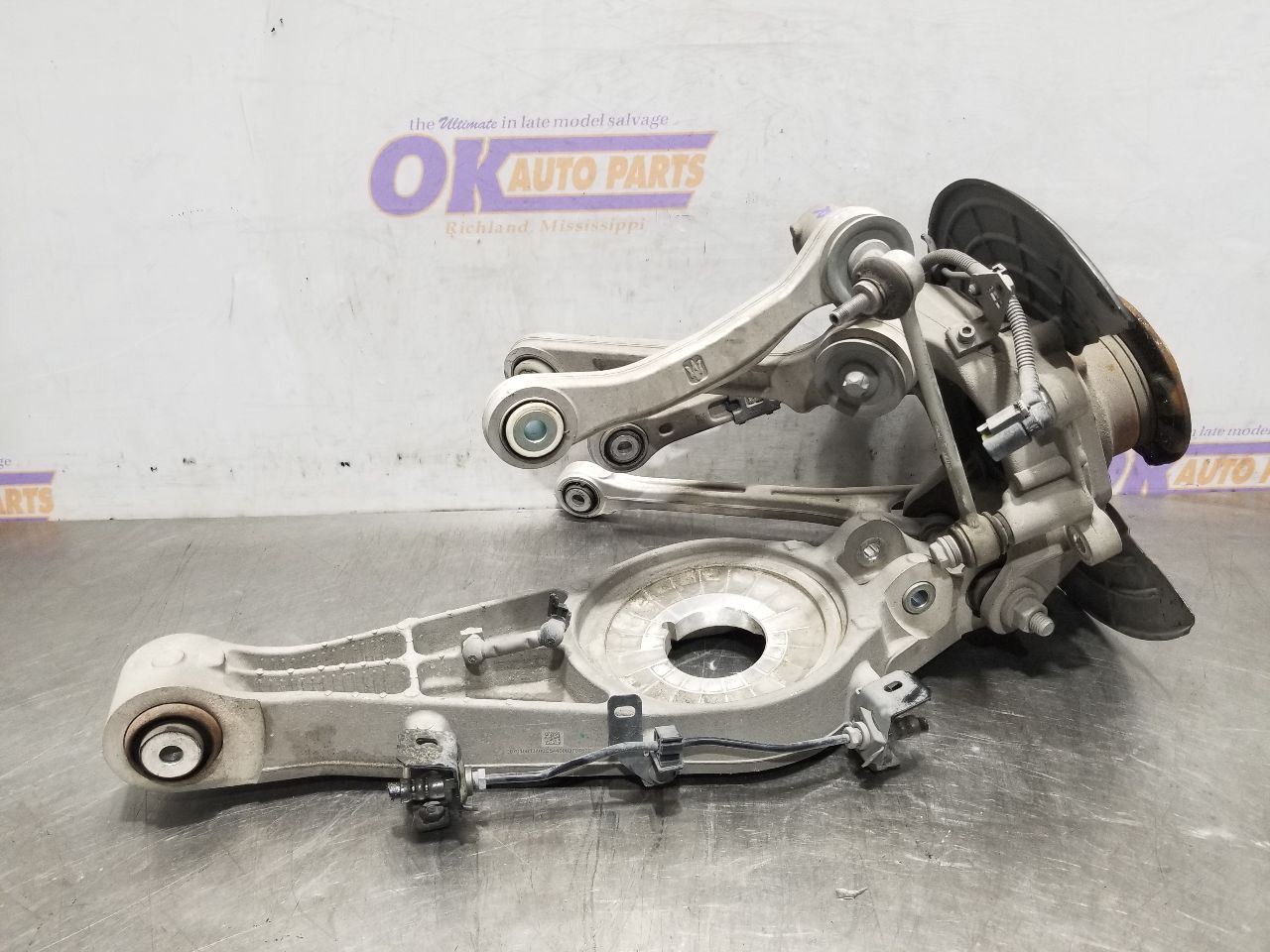 22 2022 MASERATI LEVANTE 3.8L INDEPENDENT SUSPENSION REAR RIGHT PASSENGER