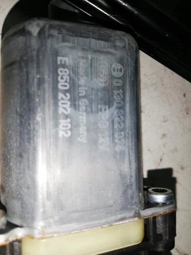 5NA837461A Elevalunas Delantero Izquierdo para VOLKSWAGEN TIGUAN (AD1) 1562270 - Imagen 1 de 7