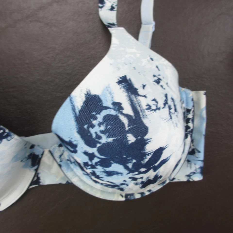 Sujetador DKNY Talla 34DD Blanco Acolchado Con Aros Cierre Ajustable Espalda Foto 4 de 4