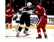 STU GRIMSON SIGNED LOS ANGELES KINGS FIGHTING 8X10
