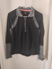 Black Running Jacket Women's Small With Thumb Holes In Sleeves, Pockets