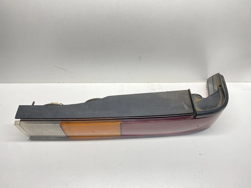 1988 - 1991 FORD TEMPO REAR RIGHT PASSENGER SIDE TAIL LIGHT LAMP OEM, 166-01351 - Image 2 of 4