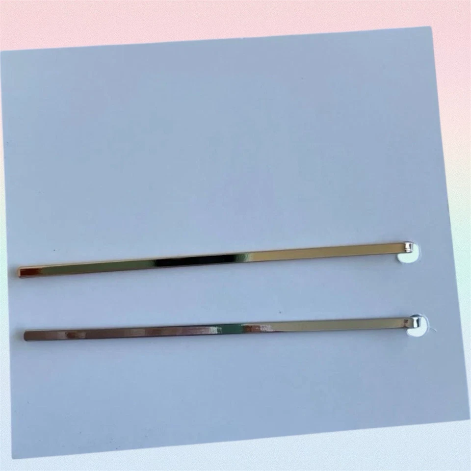 Novo Conjunto de 2 Alfinetes de Cabelo Dior Beauty Forever Ouro/Prata Novidade GWP Bobby Pins - Imagem 3 de 4