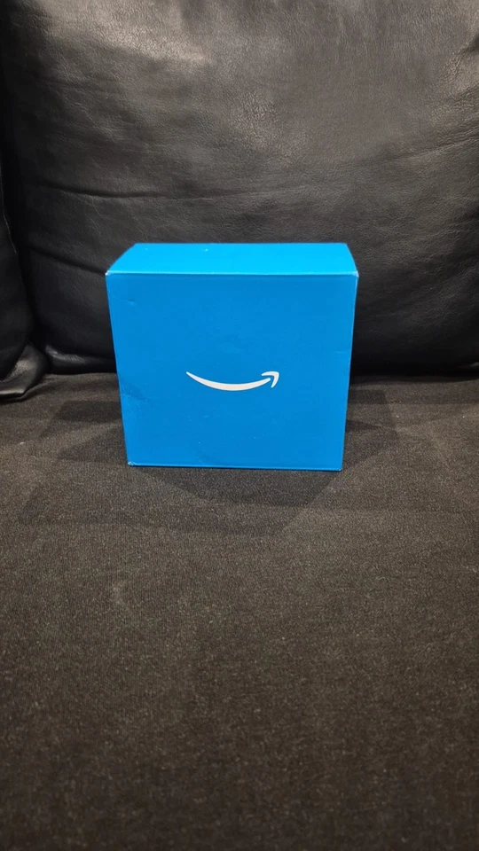 Amazon Echo Show 5 (3rdGen)  Smart Display with Alexa, Charcoal – Black Friday - Image 4 of 4