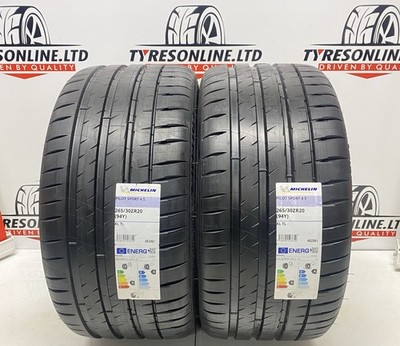 リーク Nike ReactX Infinity 4 'White Black Light Crimson' DR2665-100