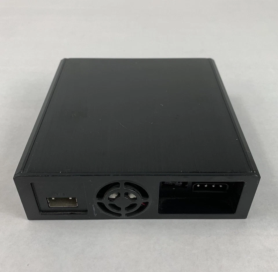 StarTech.com SATSAS425BK Mobile Rack 4-Bay Backplane - Image 4 of 4