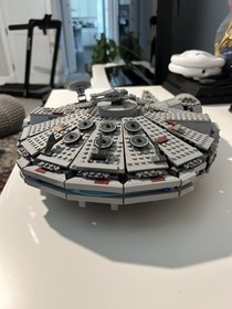 LEGO Star Wars: Millennium Falcon (7965)