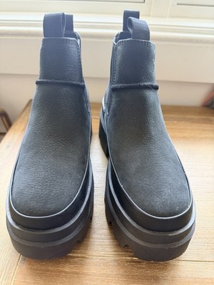 UGG Brisbane Chelsea Platform Boots - Women's Waterproof Leather Size  6.5 US