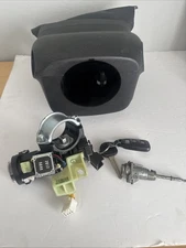 2017-2020 HYUNDAI ELANTRA IGNITION SWITCH LOCK CYLINDER KEY SHROUD OEM