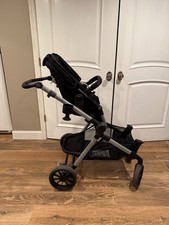 Evenflo 13812255 Pivot Xpand Modular Stroller in black. In excellent condition.